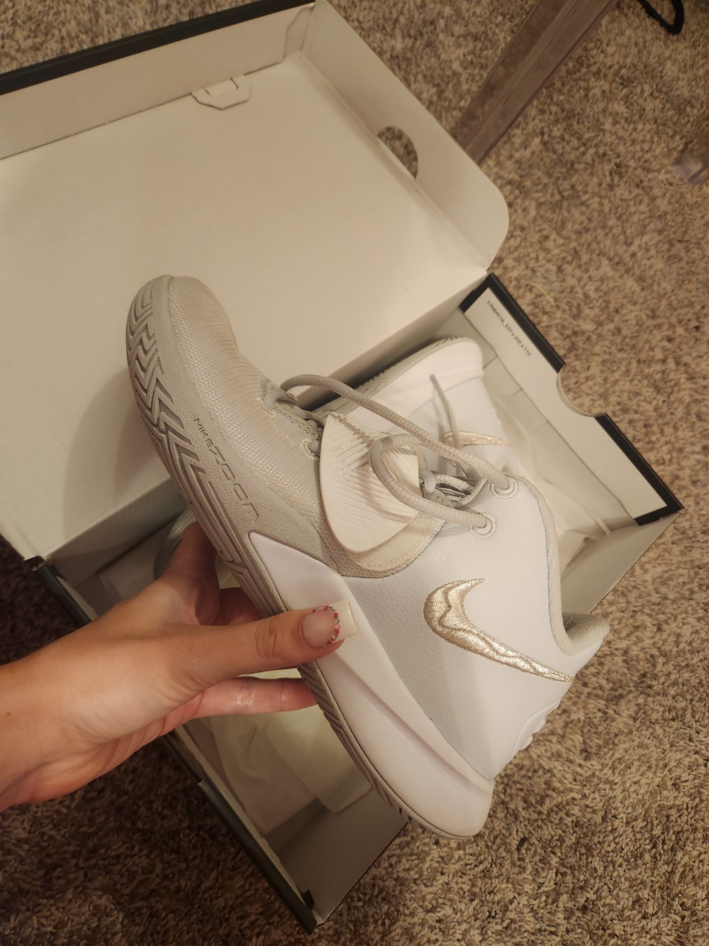 Nike Women's White/Silver Low-Top Training Sneakers - Picture 1 of 3
